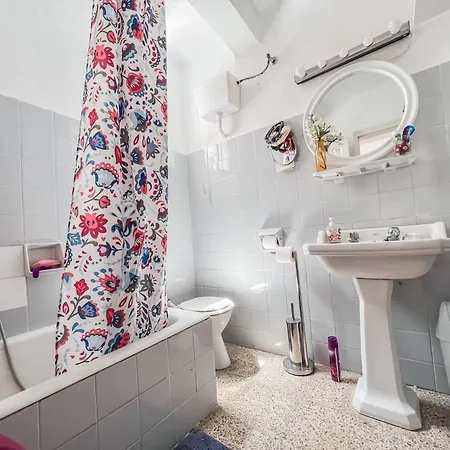 شقة Cd-414 Two Bedroom نيرخا